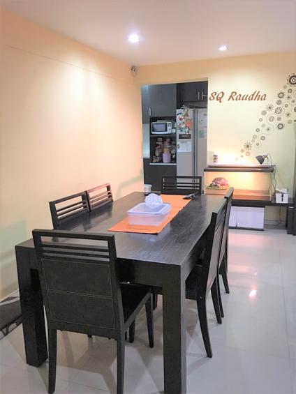 Compassvale Road thumbnail photo